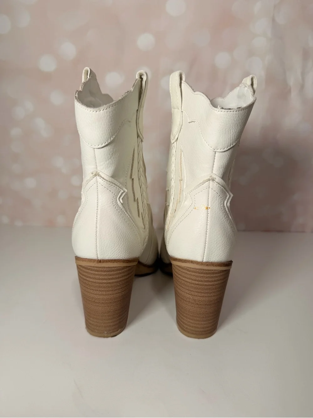 Altard State chic white